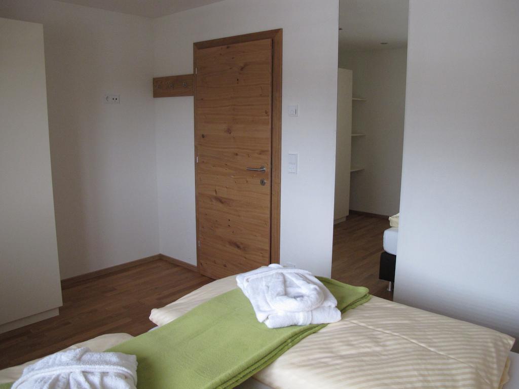 Ferienwohnung Haus Kibitz Fieberbrunn Zimmer foto